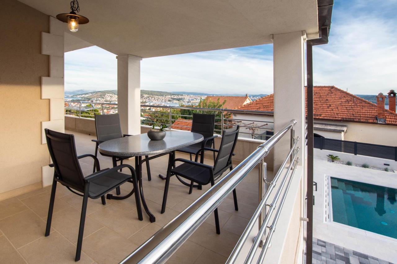 Villa Casa Della Cava à Trogir Extérieur photo